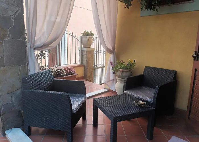 Valentina's Garden House Triei