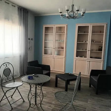 Valentina's Garden House *