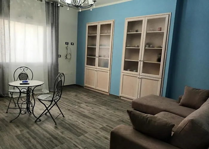 Valentina's Garden House